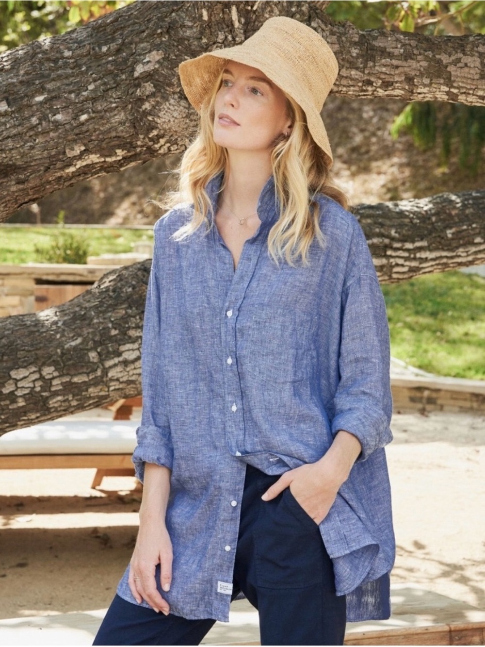 Frank & Eileen Mackenzie 100% linen button down chambray shirt one size